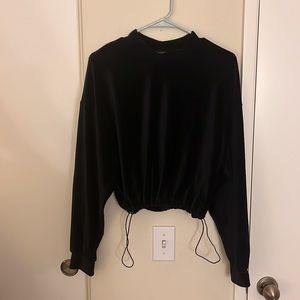 Black velvet drawstring cropped long sleeve sweater